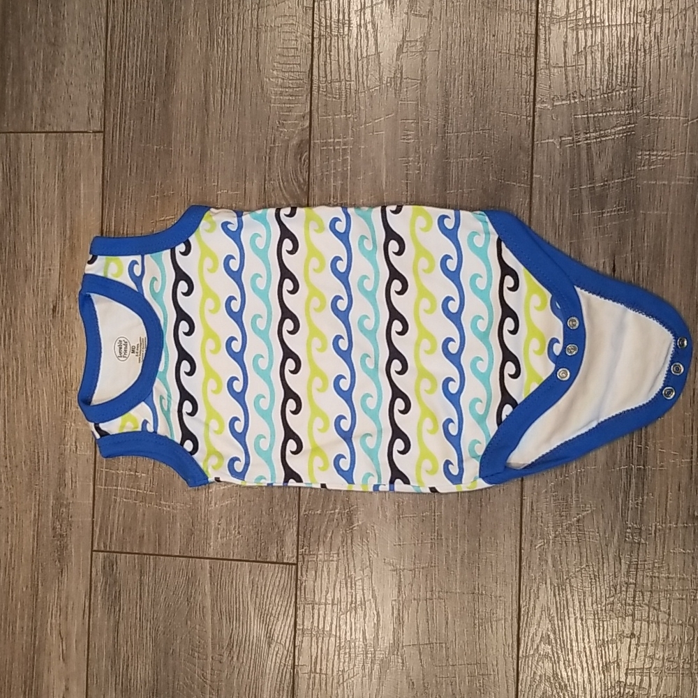 Luvable Friends Infant boys sz 3-6 mos. 100% cotton
